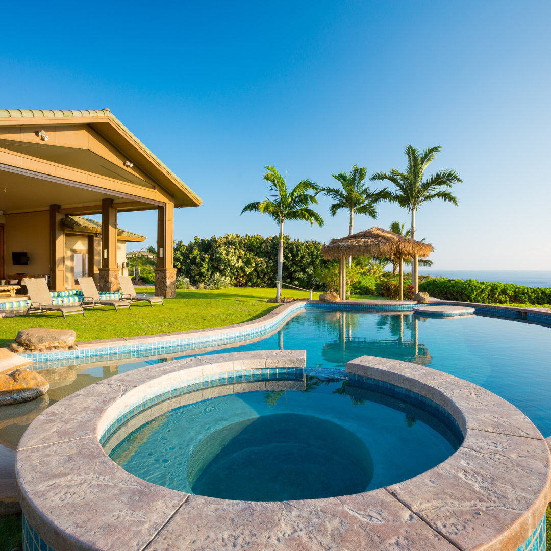 Resort-style swimming pool contractors UAE
